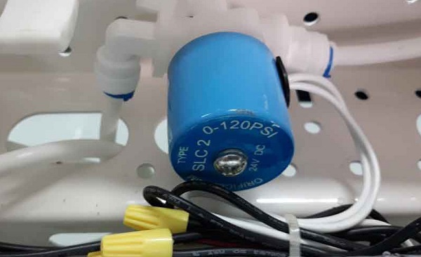 cach sua van dien tu may loc nuoc 1 - Cách sửa van điện từ máy lọc nước Cách sửa van điện từ máy lọc nước