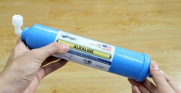 loi alkaline la gi 1 - Lõi alkaline là gì? Tìm hiểu lõi lọc alkaline và lõi lọc hydrogen alkaline Lõi alkaline là gì? Tìm hiểu lõi lọc alkaline và lõi lọc hydrogen alkaline